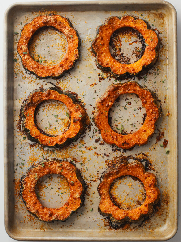 Cooked acorn squash.